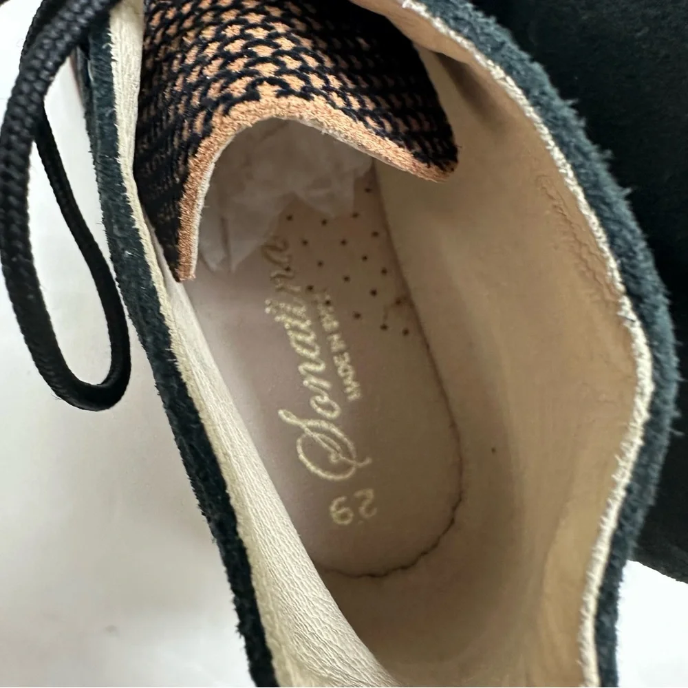 New! Sonatina two tone leather lace boots